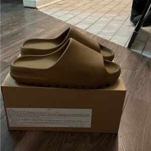 Yeezy slide ochre
